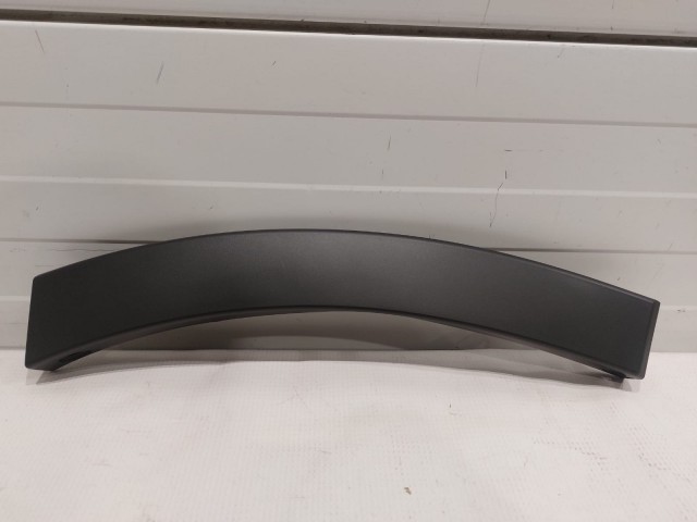 Side Trim, RH
